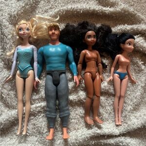 Disney Doll Lot: Frozen, Moana, Tinkerbell
